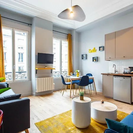 Cmg Saint Antoine // Bastille 1dg Appartement